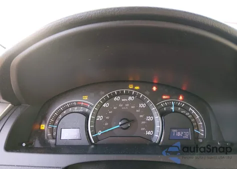 2013 Toyota Camry Le z USA, uszkodzony, nr VIN 4T4BF1FKXDR302840